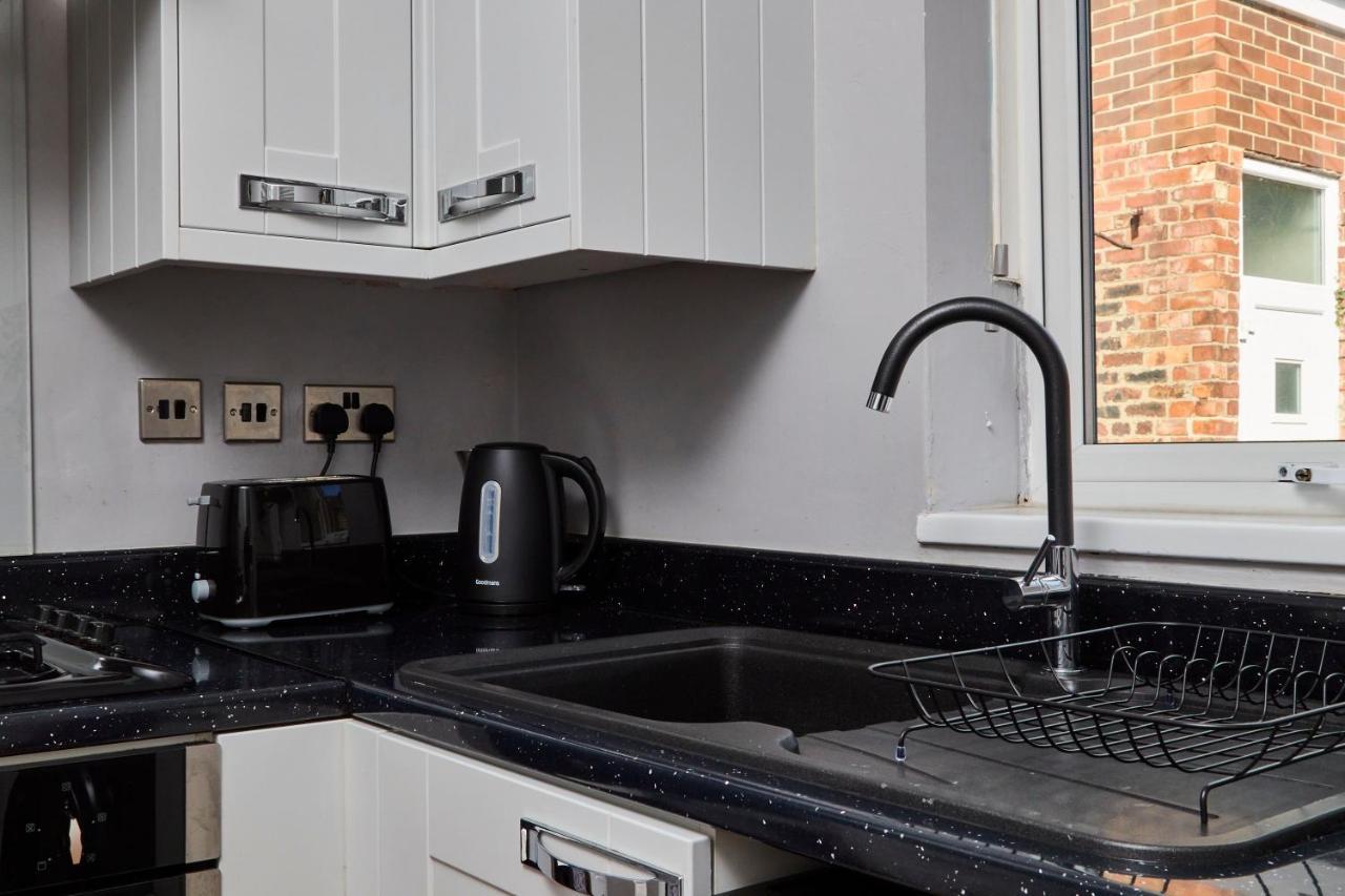 Stylish 2 Bedroom Flat - Close To Newcastle City Centre Gateshead Luaran gambar